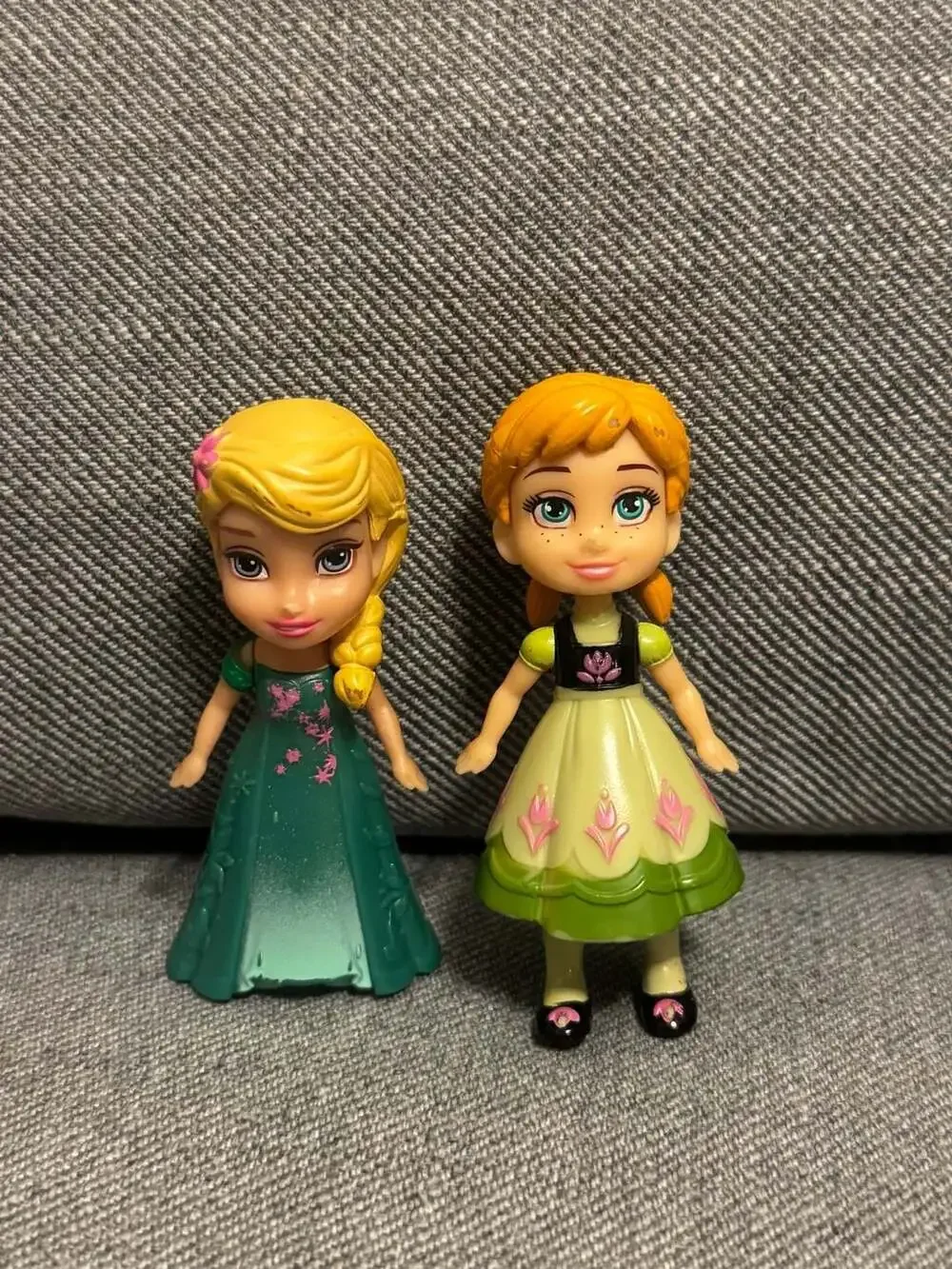 Disney Frozen Young Anna and Elsa Mini Toddler Dolls Set 3 Inch